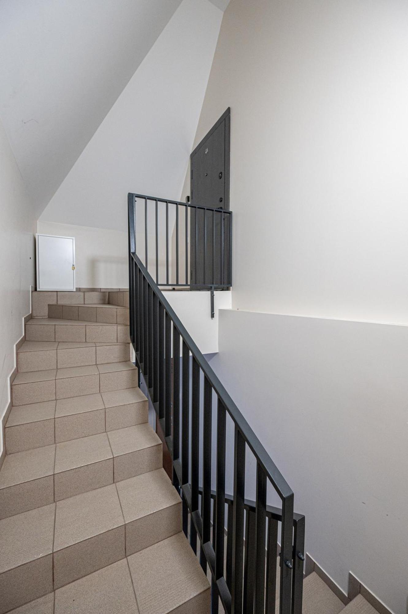 Cozy Central Attic Self Check In Wilna Exterior foto