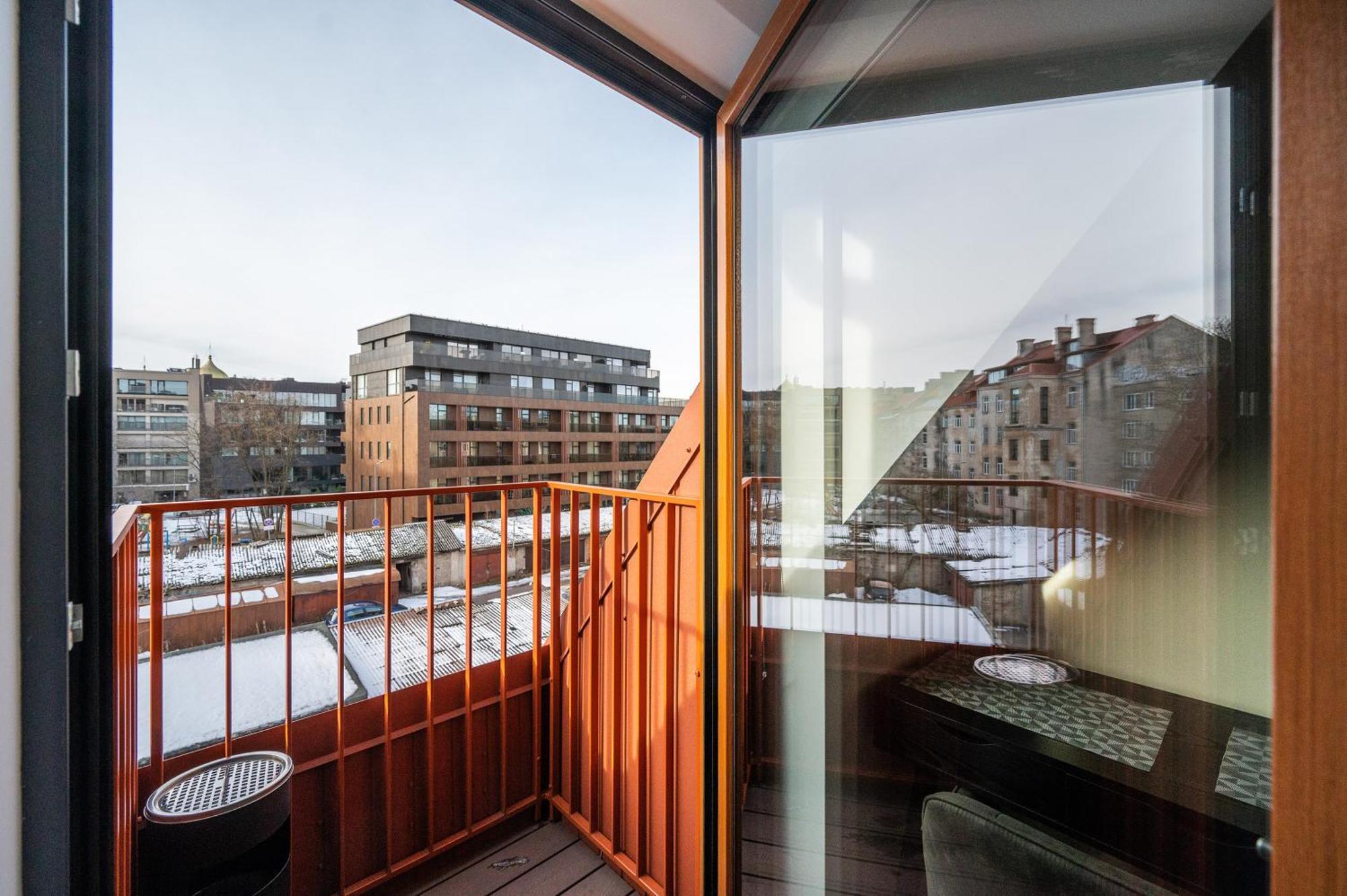 Cozy Central Attic Self Check In Wilna Exterior foto
