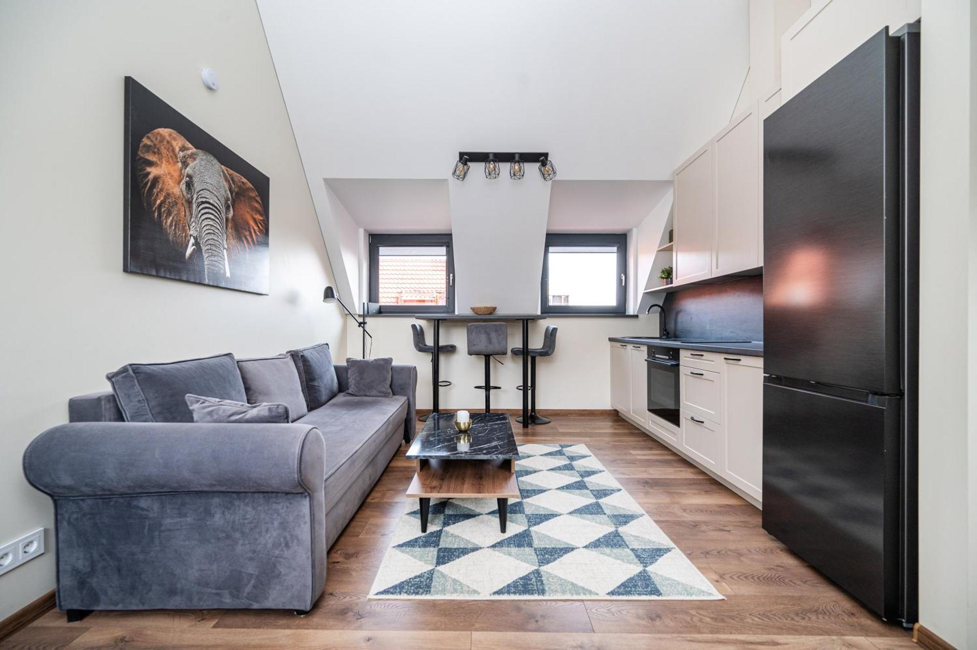 Cozy Central Attic Self Check In Wilna Exterior foto