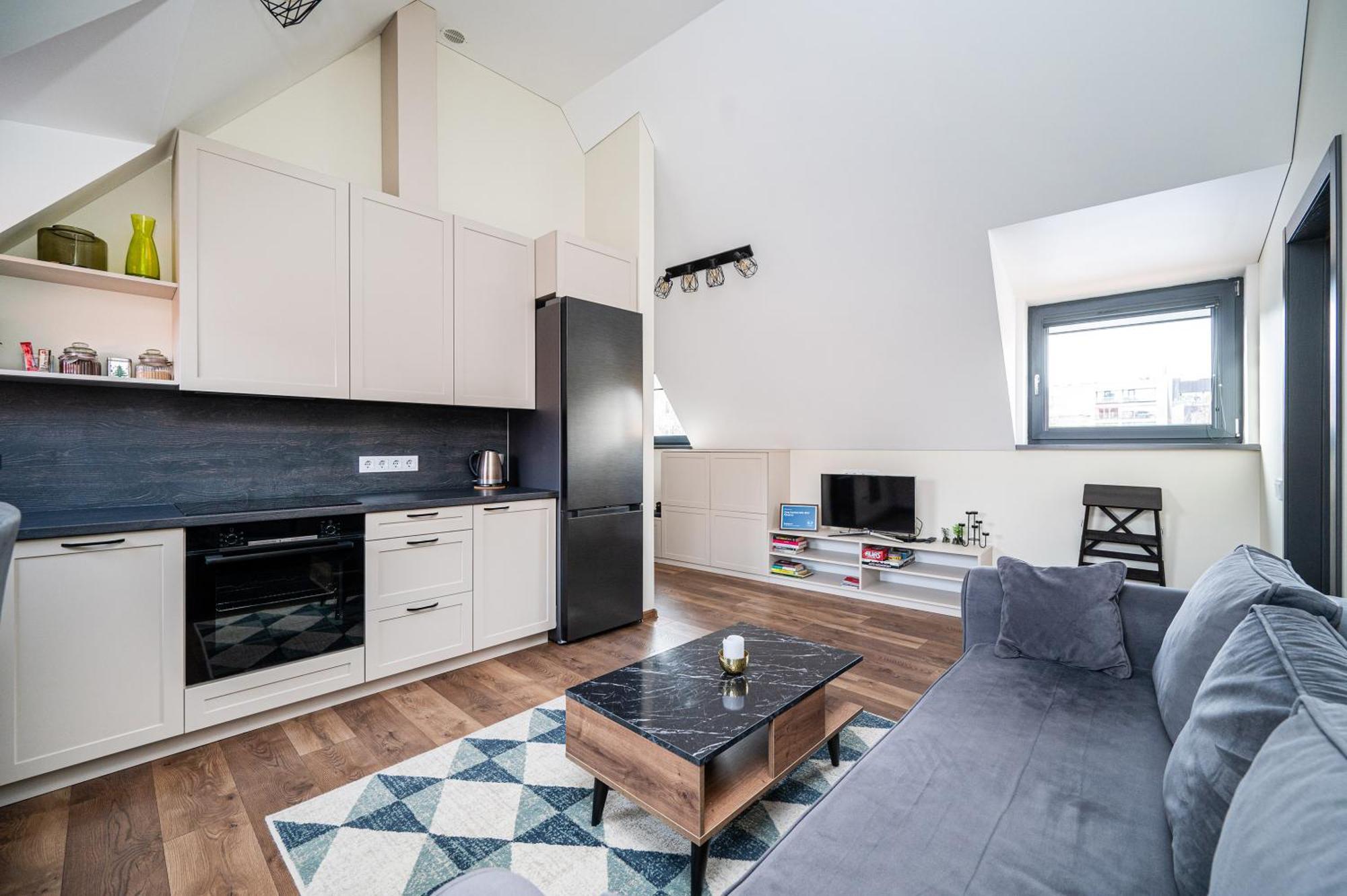 Cozy Central Attic Self Check In Wilna Exterior foto